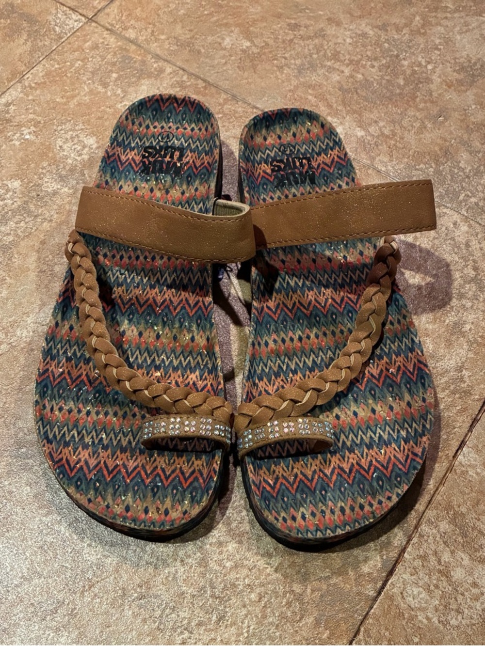 Muk Luks Tan Braided Strap Sandals with Multicolor Pattern